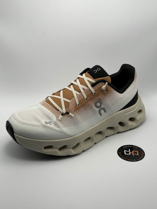 ON Cloudtilt 'Ivory Almond'