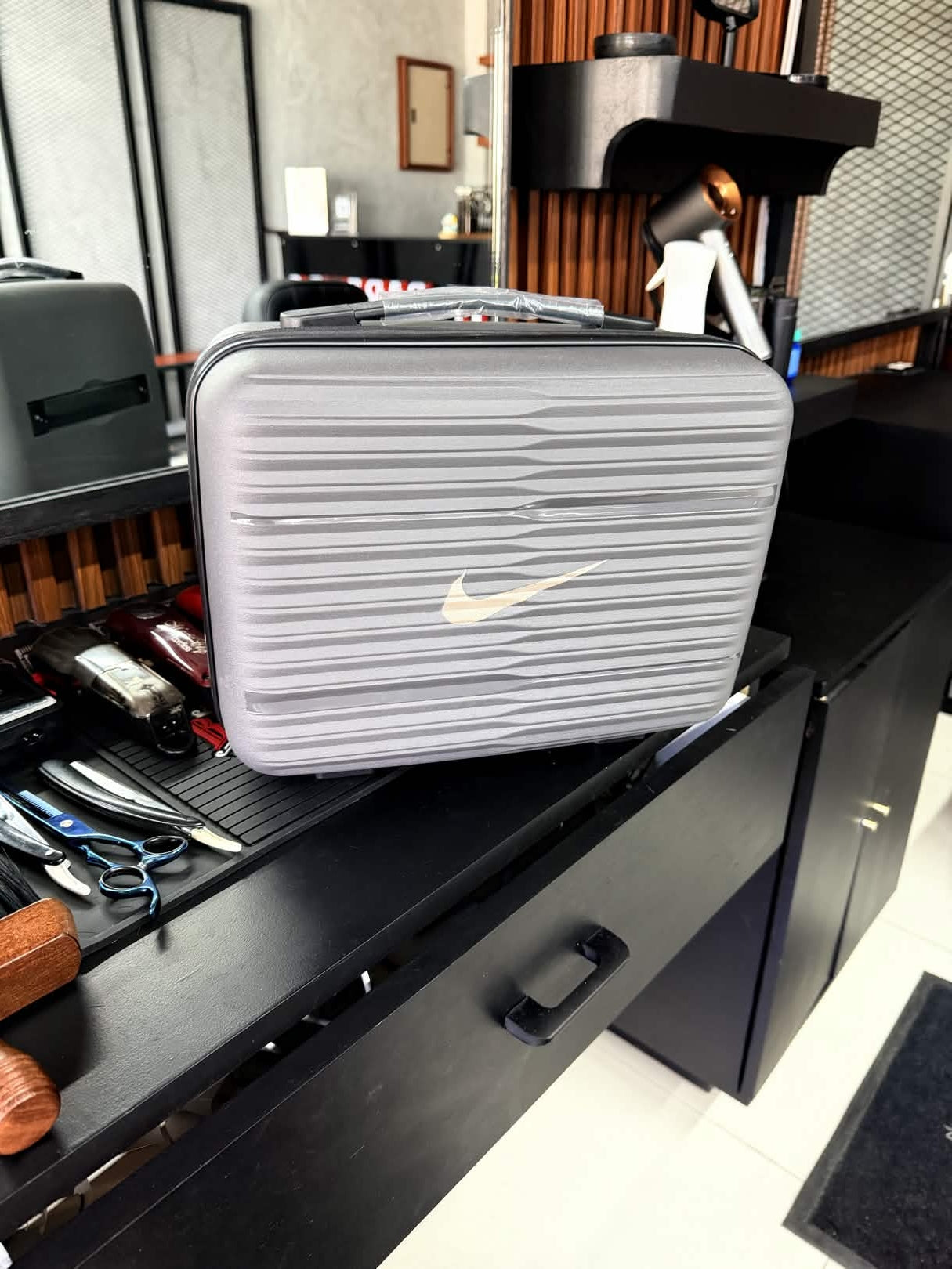 Nike Travel Kit