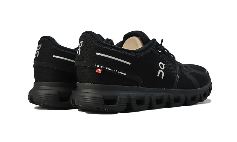 On Cloud 6 'All Black'