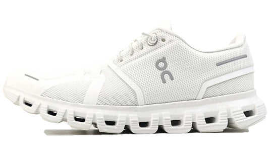 On Cloud 6 'All White'